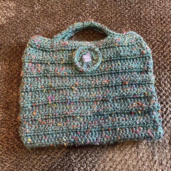 Hand Crafted Hand Purse - Picture 4 of 6